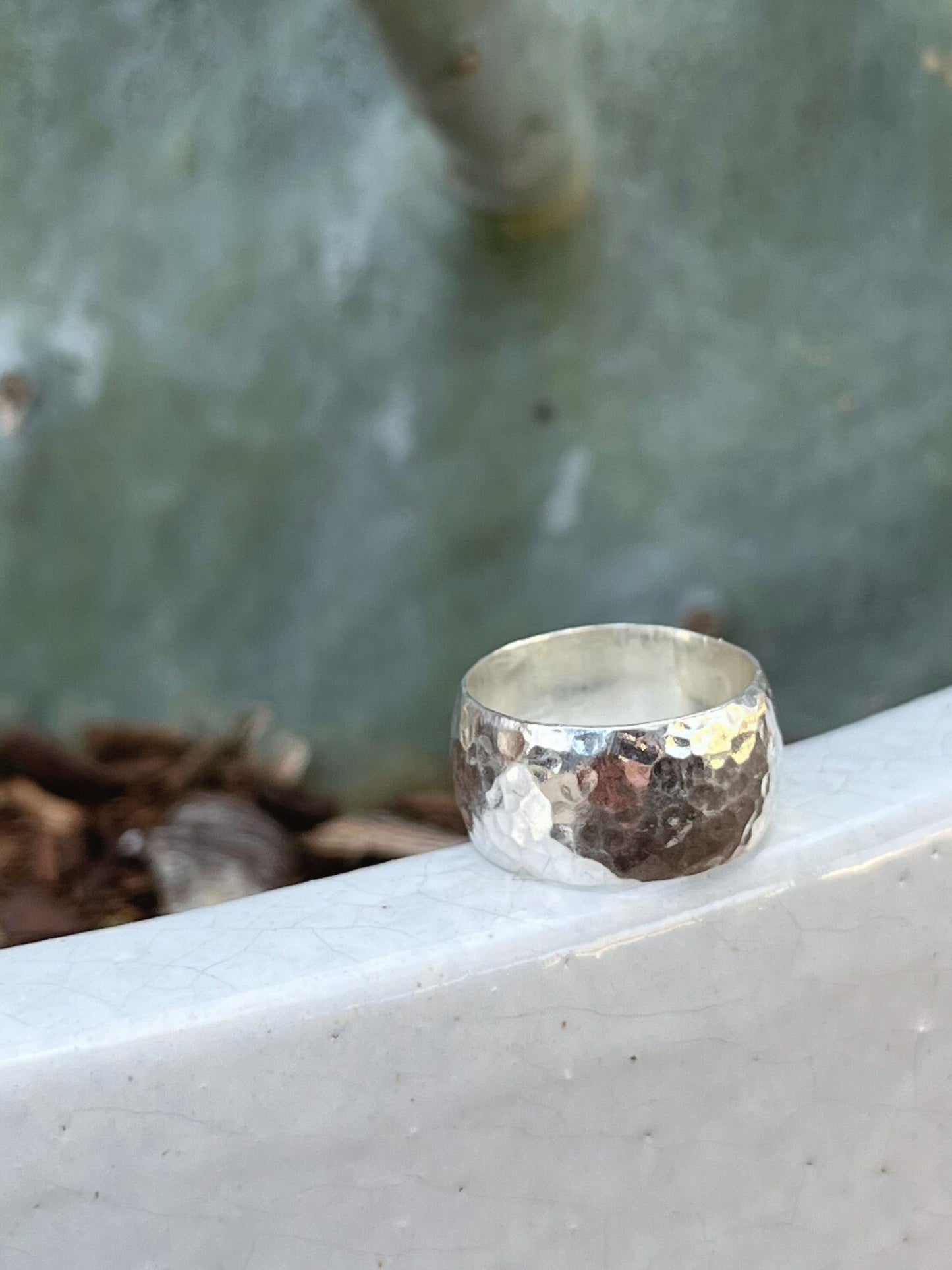 Hammered Barrel Ring